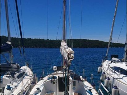 Sailboat Beneteau First 31.7 · 2007 (0)