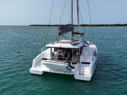 Catamaran Bali 4.2 · 2023 (0)