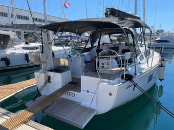 Sailboat Elan Impression 40.1 · 2022