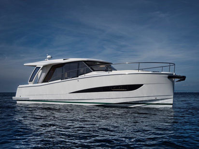 Motorboat Greenline 39 · 2021 · Skien (0)