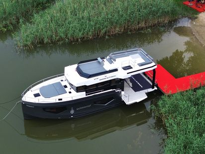 Hausboot Cobra Maestro 42 · 2024 · Cortes (1)