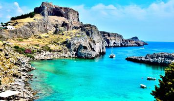 Boat rental and yacht charter in Rhodes