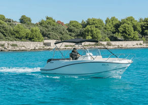 Speedboat rental and yacht charter in Croatia