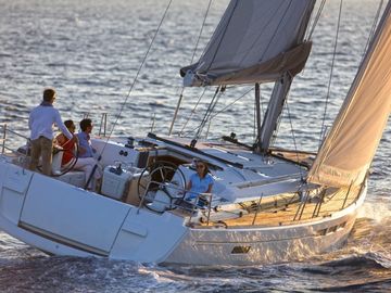 Sailboat Jeanneau Sun Odyssey 519 · 2018