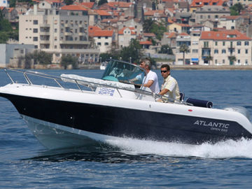 Speedboat Atlantic Marine 550 · 2011 · ATLANTIC 550 open (1)