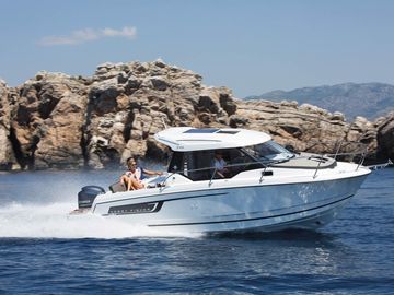Barco a motor Jeanneau Merry Fisher 795 · 2019