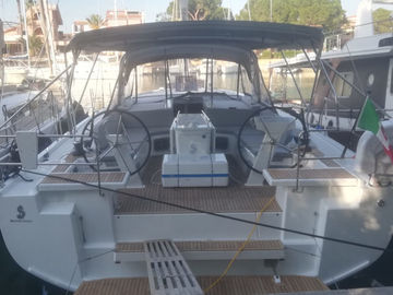 Zeilboot Beneteau Oceanis 51.1 · 2019