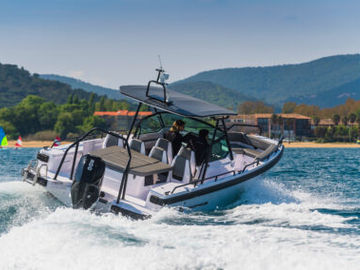 Barco a motor Axopar 28 TT · 2021