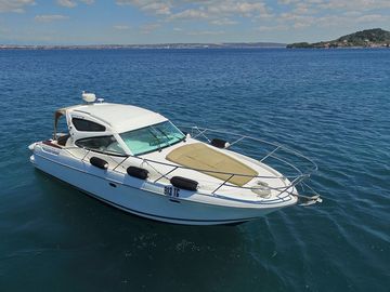 Motorboat Jeanneau Prestige 34 · 2005