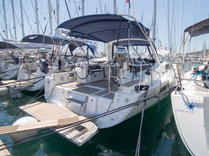 Sailboat Beneteau Oceanis 41.1 · 2017 · Beneatha (1)