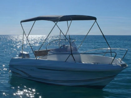 Speedboat Jeanneau Cap Camarat 5.1 CC · 2011 (0)