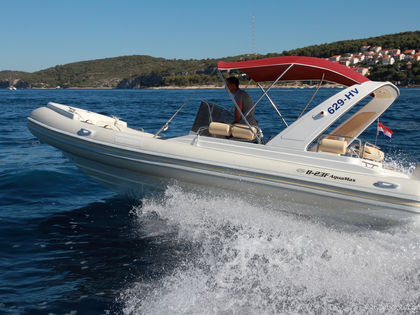 Bateau semi-rigide Barracuda 700 150hp · 2015 (0)