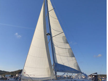 Velero Harmony 42 · 2007 (0)