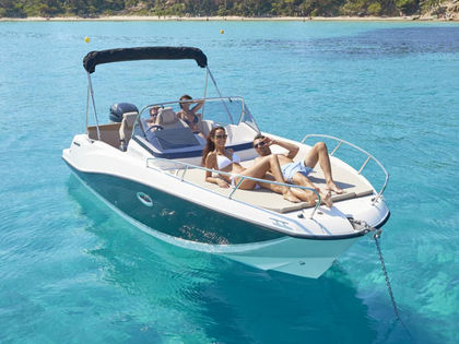 Speedboat Quicksilver 675 Sundeck · 2023 (0)