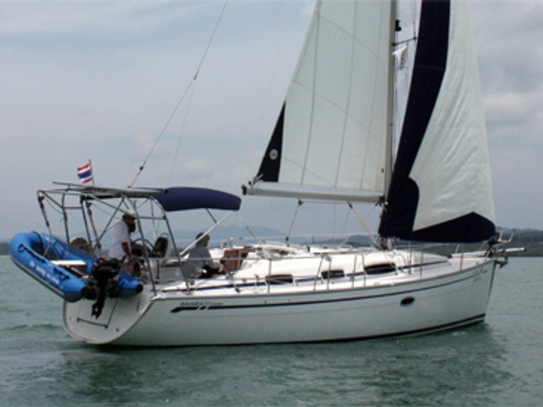 Sailboat Bavaria Cruiser 34 · 2008 (2)