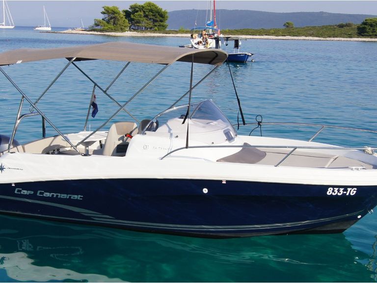Barco a motor Jeanneau Cap Camarat 5.5 WA S2 · 2015 (0)