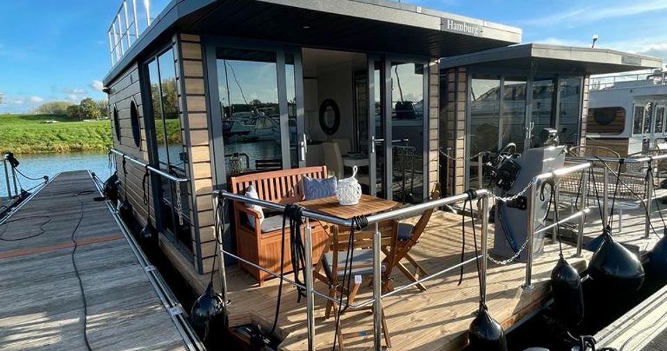 Houseboat Hamburg klasse M Plus) Belgium for rent Zizoo