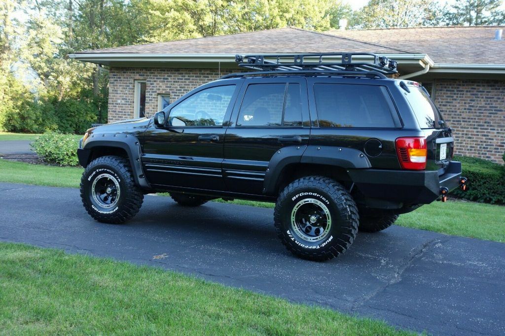 2004 Jeep Grand Cherokee Limited 4×4 No Expense Spared Professional Build!