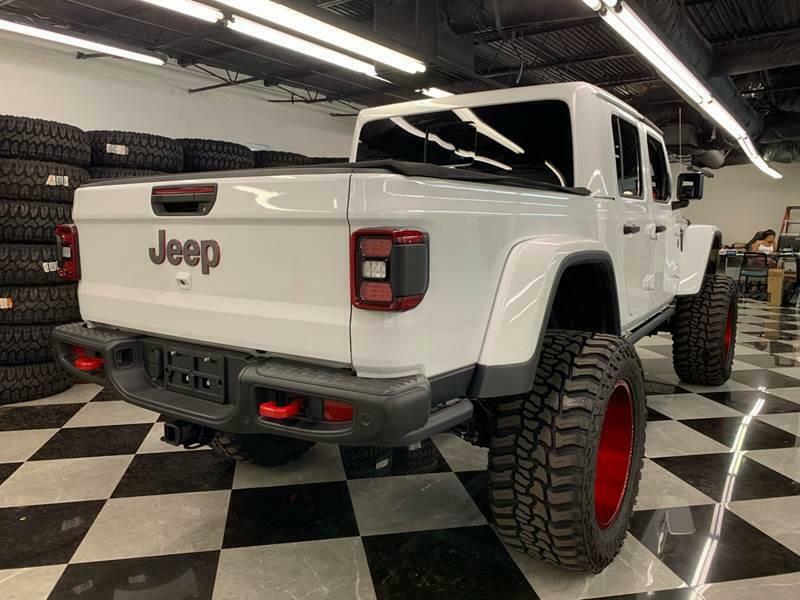 2020 Jeep Gladiator Rubicon 4×4 4dr Crew Cab 5.0 ft. SB