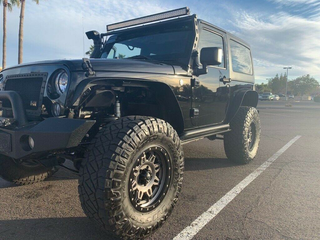 2017 Jeep Wrangler JK 4X4 Lifted REAR E LOCKER
