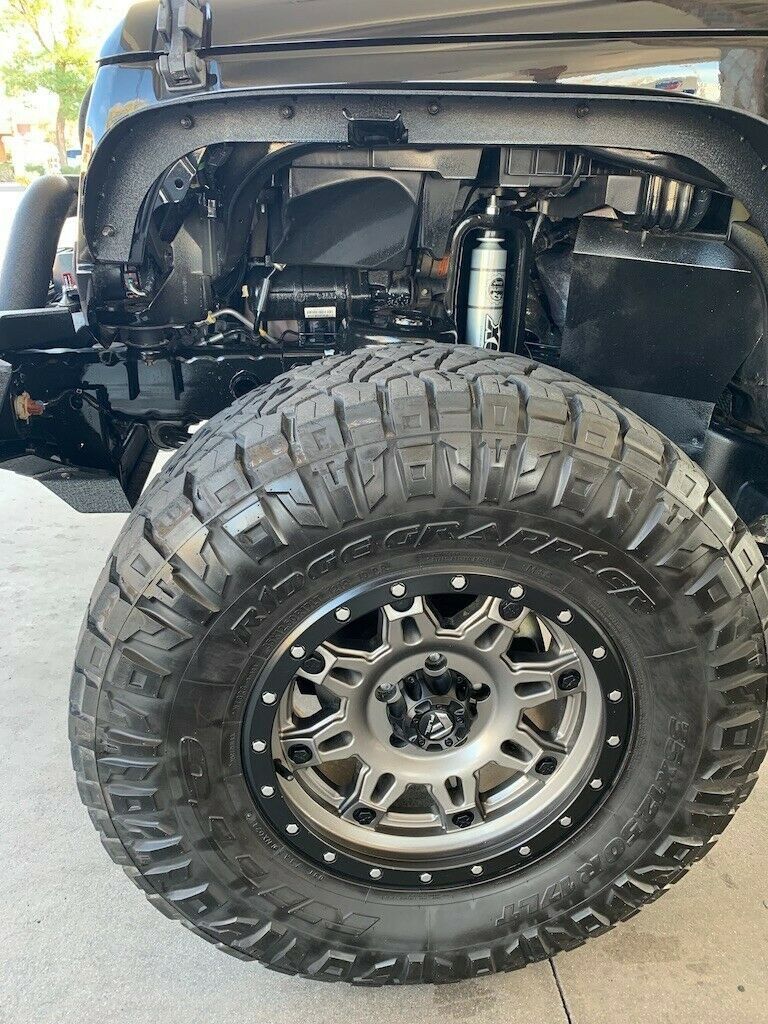 2017 Jeep Wrangler JK 4X4 Lifted REAR E LOCKER
