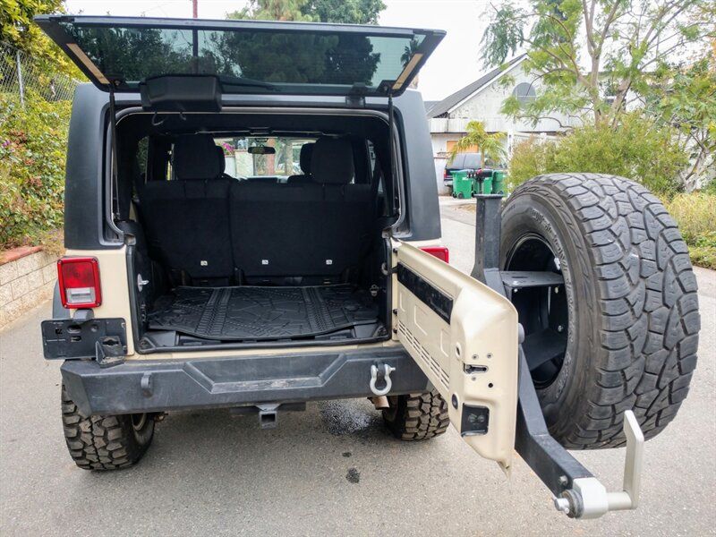 2011 Jeep Wrangler Unlimited 4X4 Sport 4 Door