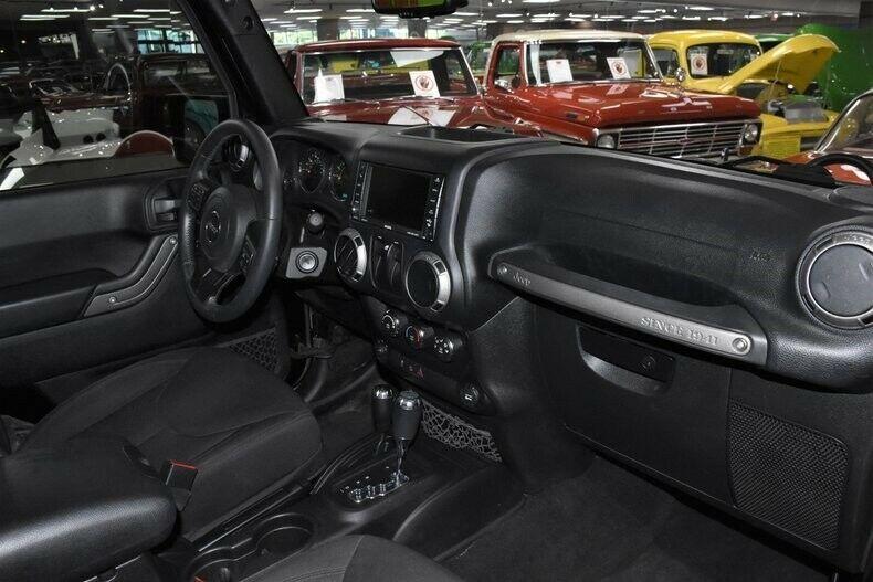 2016 Jeep Wrangler Willys Wheeler