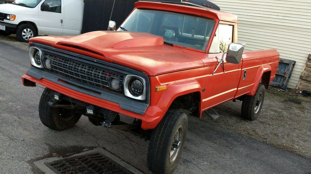 1975 Jeep J20 Pickup