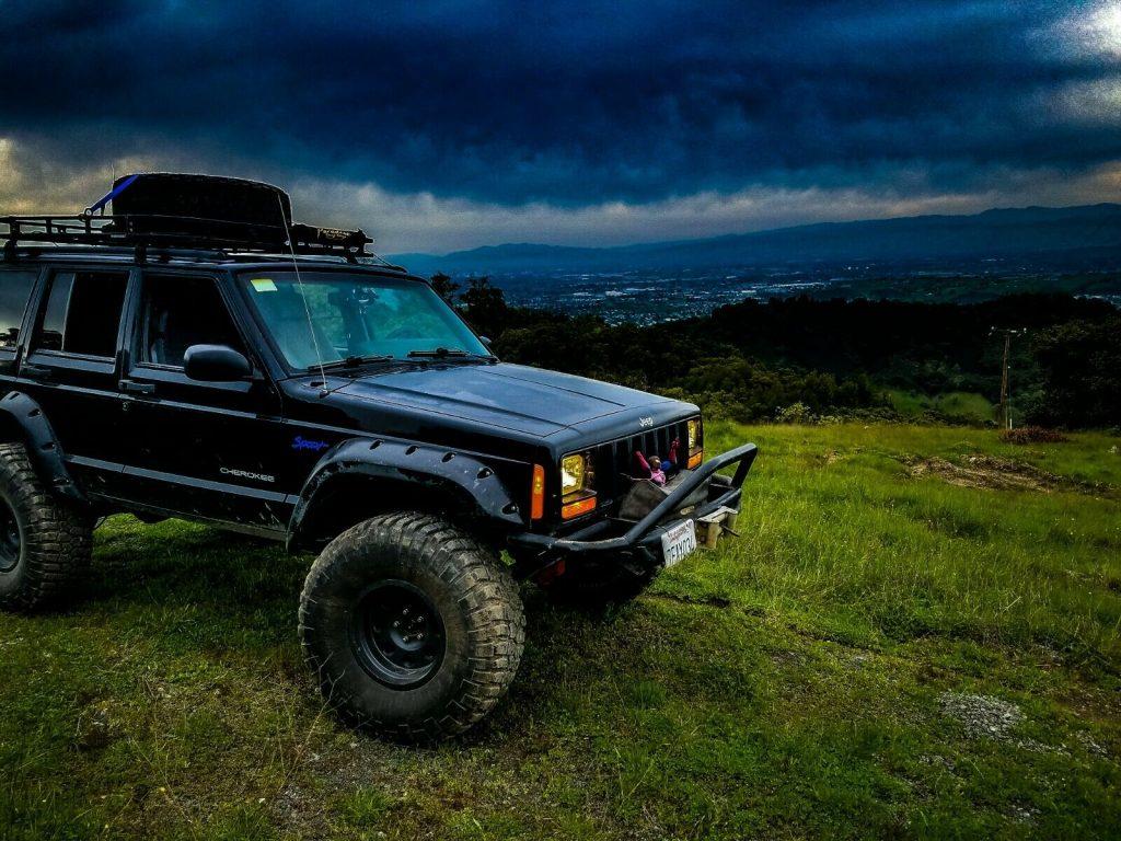 1998 Jeep Cherokee SPORT