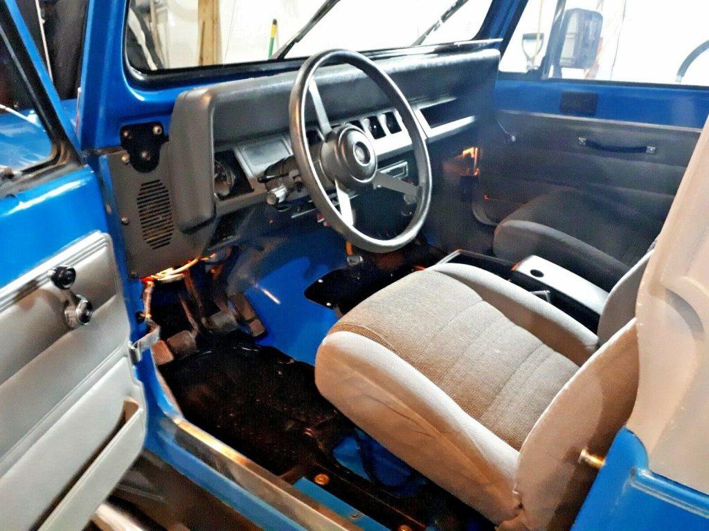 1992 Jeep Wrangler YJ Islander