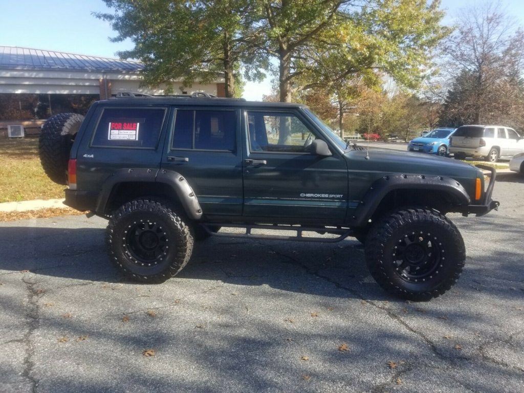 2000 Jeep Cherokee Custom