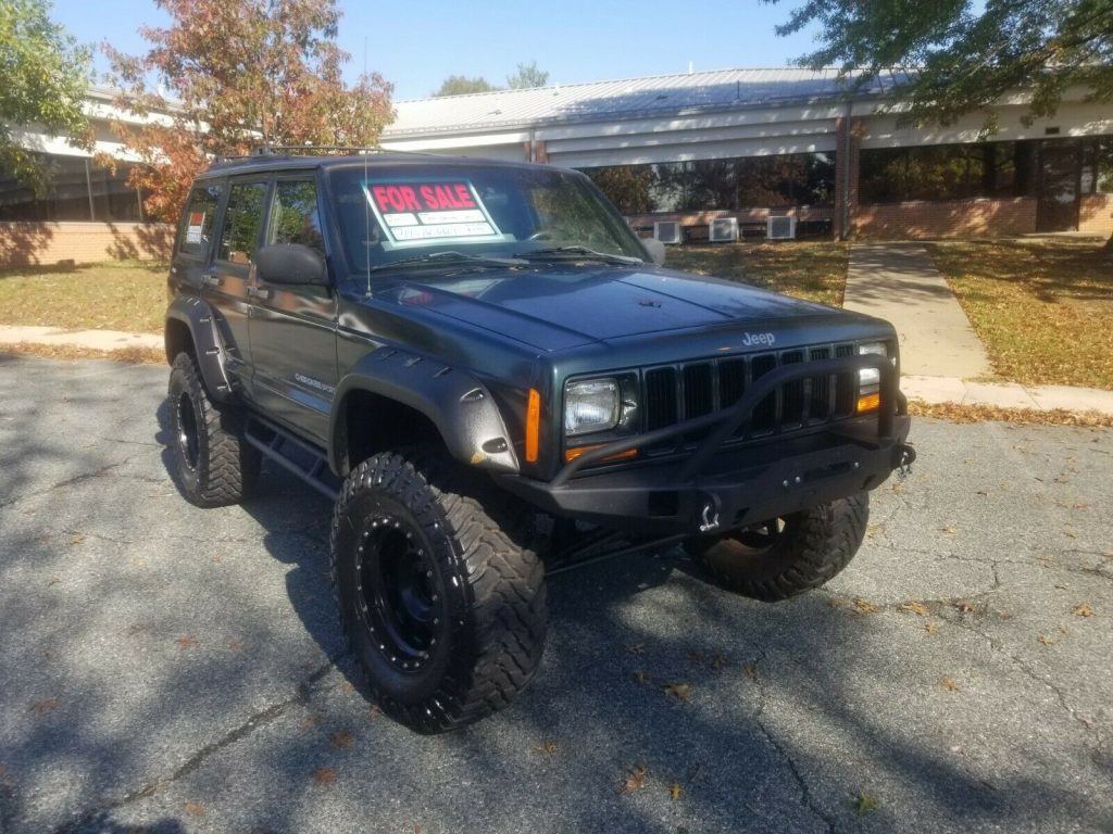 2000 Jeep Cherokee Custom