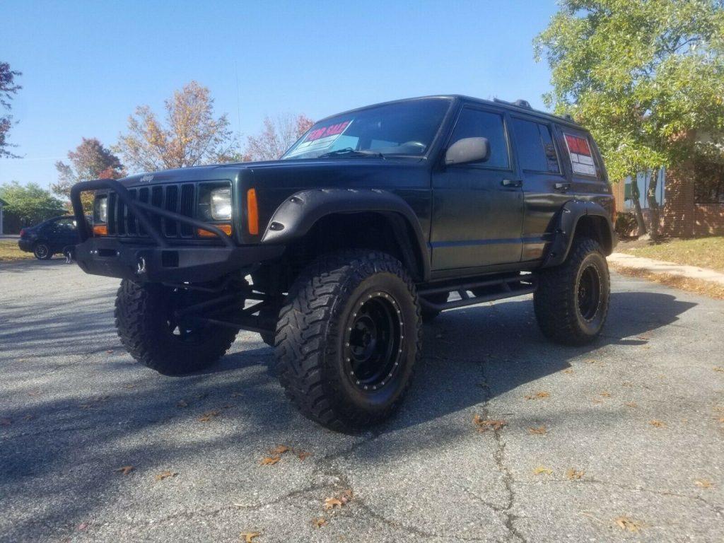 2000 Jeep Cherokee Custom