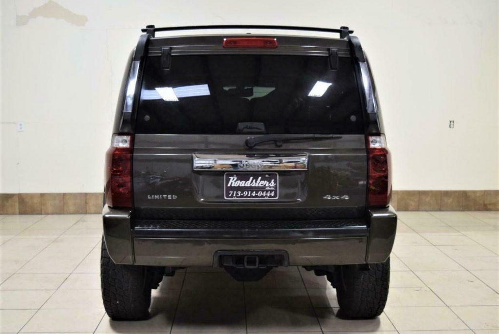 2006 Jeep Commander Limited Lifted OFF ROADING