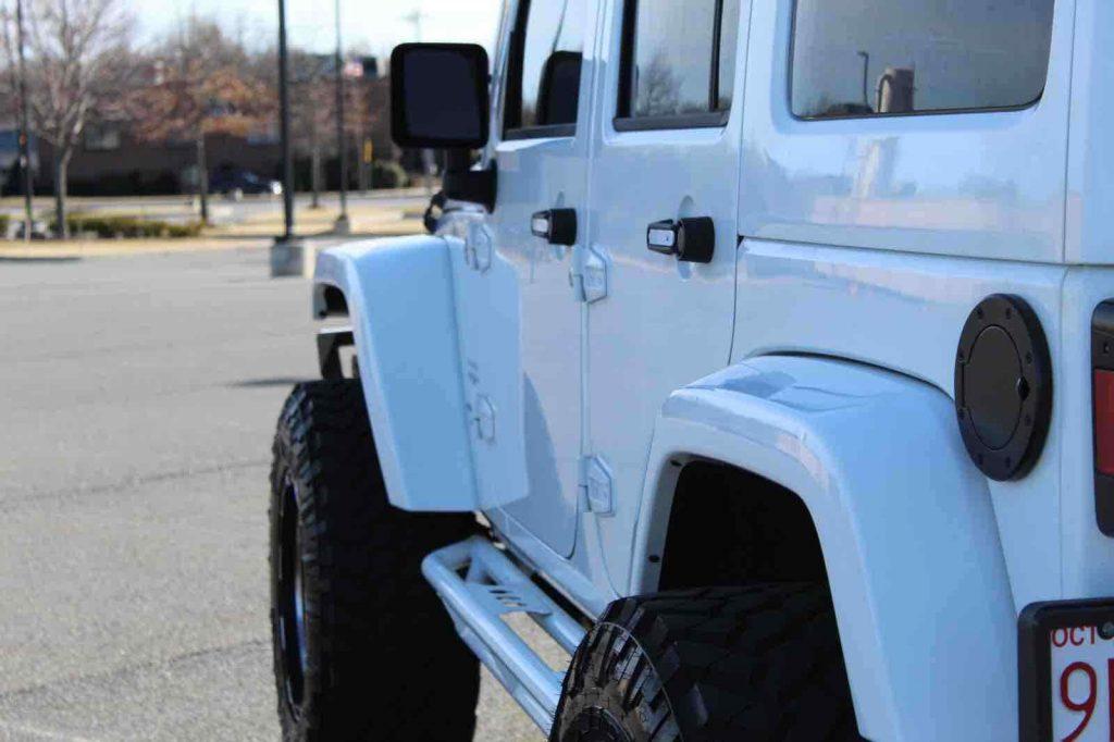 2018 Jeep Wrangler JK SAHARA