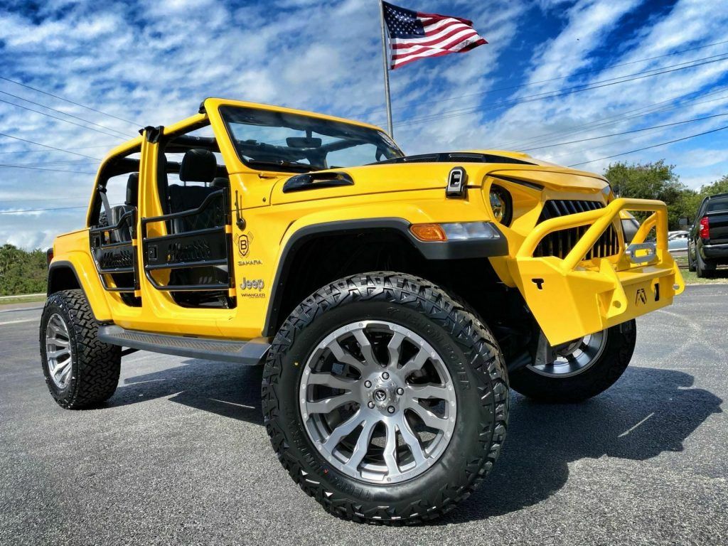 2019 Jeep Wrangler Hellayella Custom Lifted Sahara Leather NAV