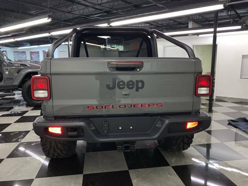 2020 Jeep Gladiator Sting GREY Custom Lifted Gladiator ON 40 TIRES