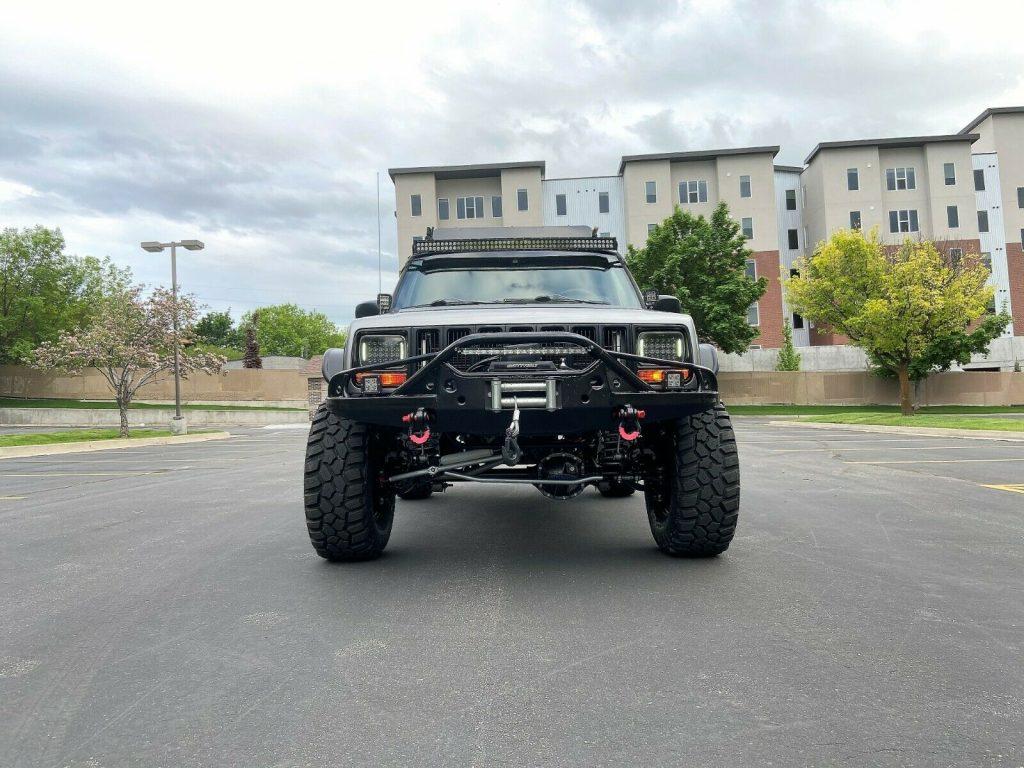 2001 Jeep Cherokee XJ Super Clean