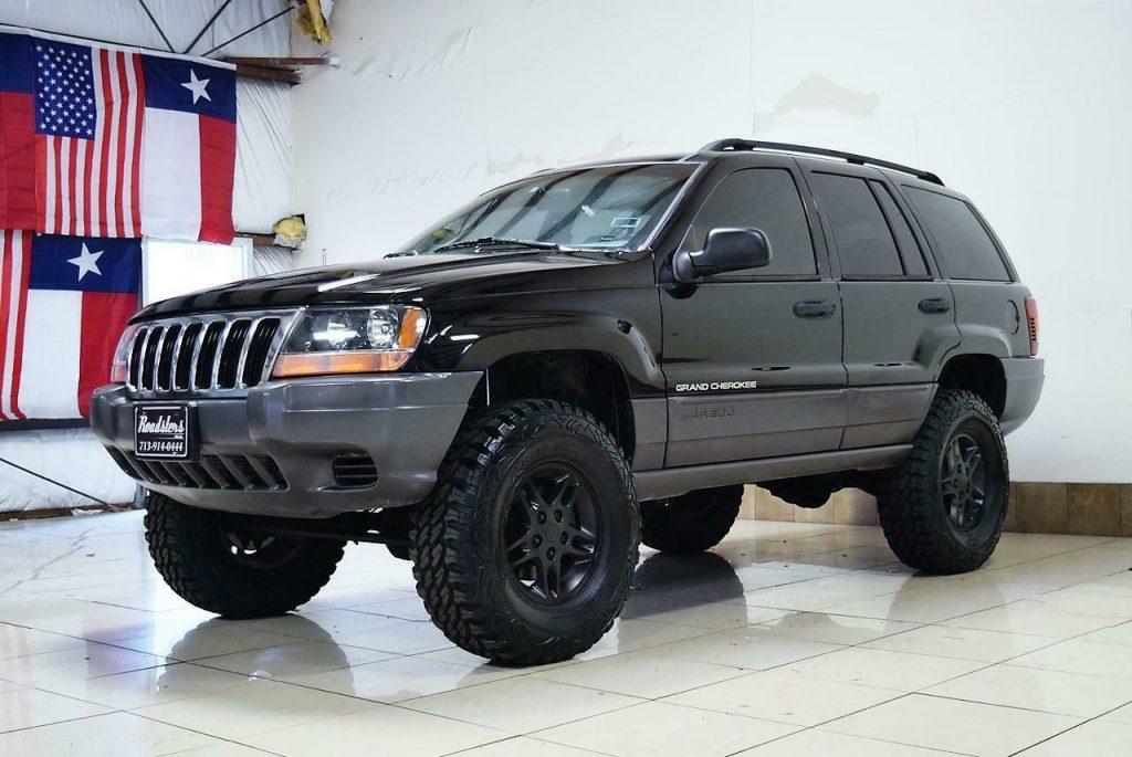 2002 Jeep Grand Cherokee Lifted 4X4 OFFROADING