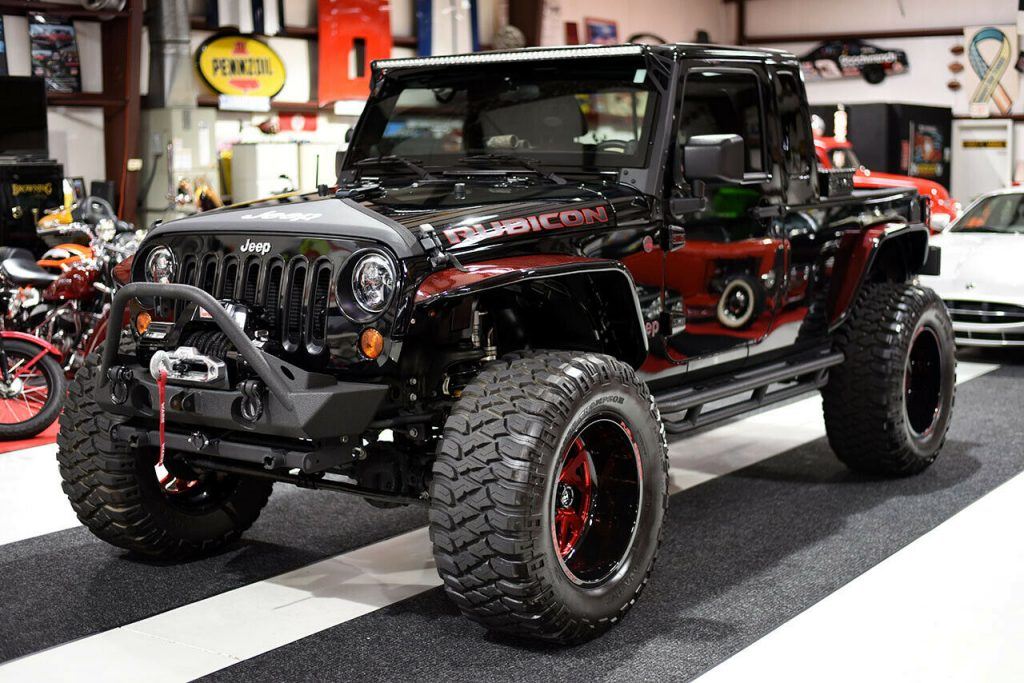 2012 Jeep Wrangler Wrangler Unlimited JK8 Lifted Fully CUSTOM