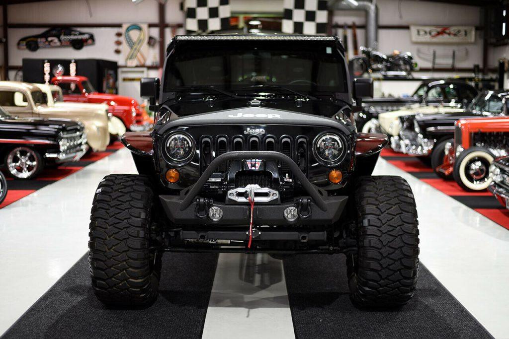 2012 Jeep Wrangler Wrangler Unlimited JK8 Lifted Fully CUSTOM