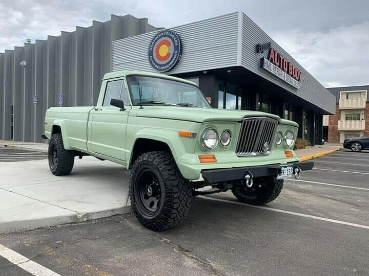 1985 Jeep J20
