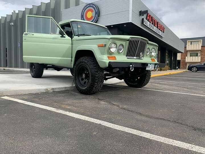 1985 Jeep J20