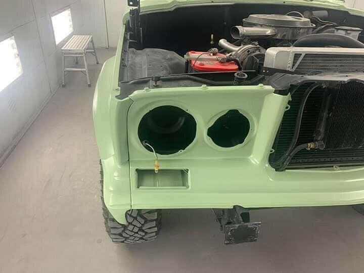 1985 Jeep J20
