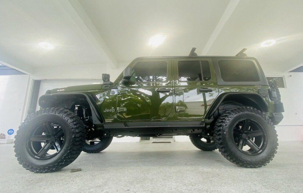 2020 Jeep Wrangler SPORT