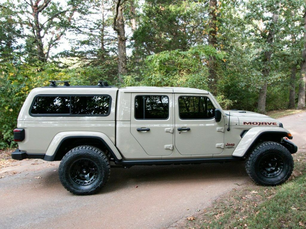2020 Jeep Gladiator Mojave Ozark Mountain Edition