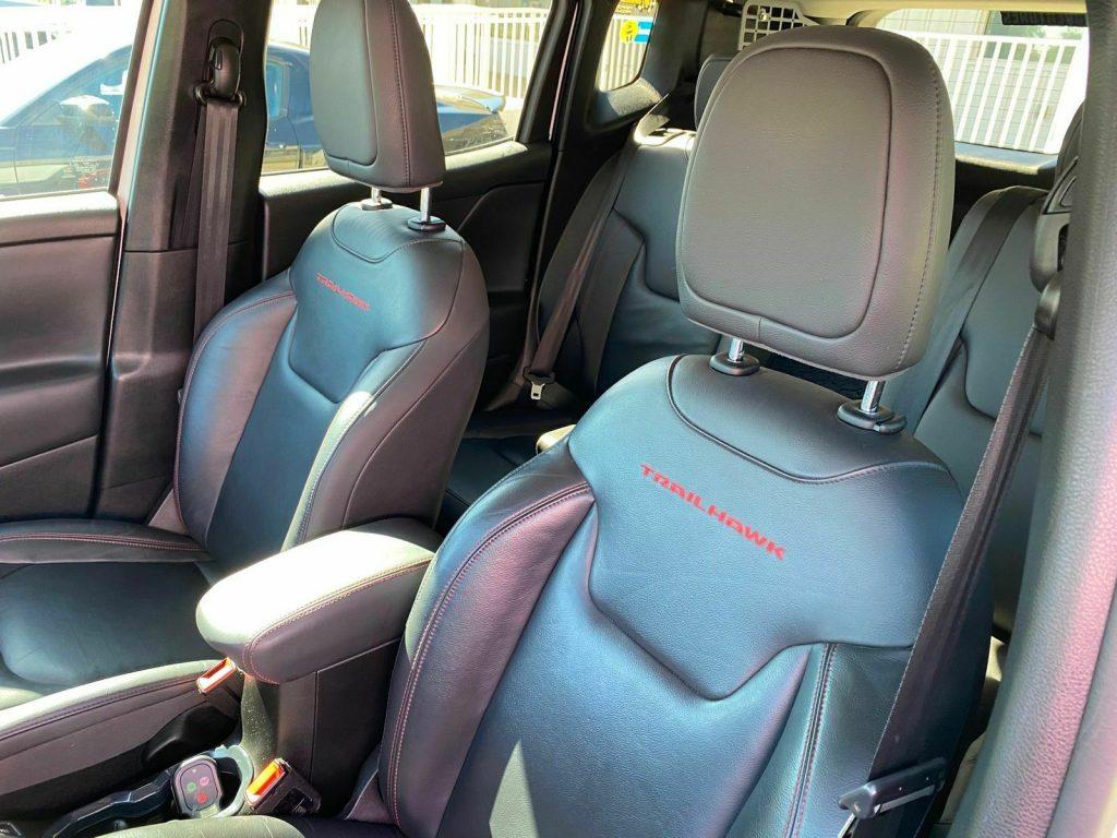 2017 Jeep Renegade Custom Trailhawk Leather NAV FUEL BILSTEIN