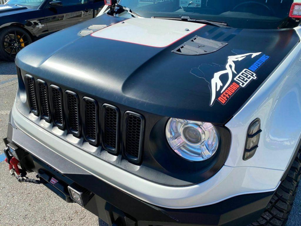2017 Jeep Renegade Custom Trailhawk Leather NAV FUEL BILSTEIN