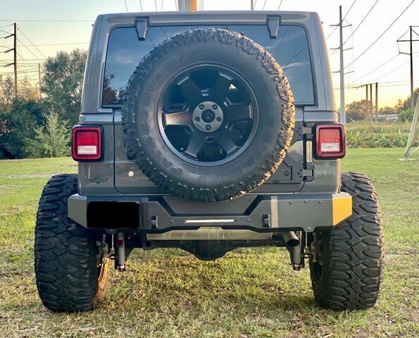 2020 Jeep Wrangler Sahara