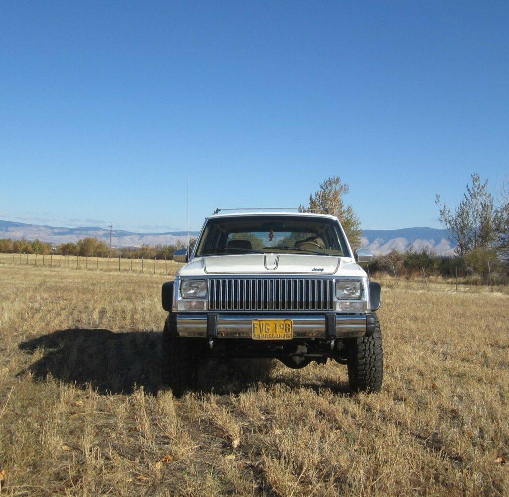 1985 Jeep Cherokee Wagoneer Limited